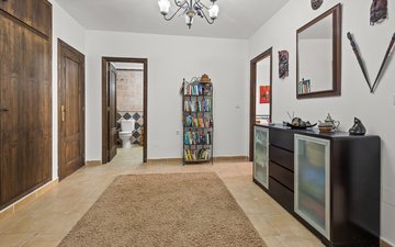 Property slide 20