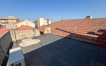 Property slide 4