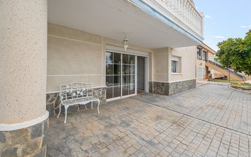 Property slide 4
