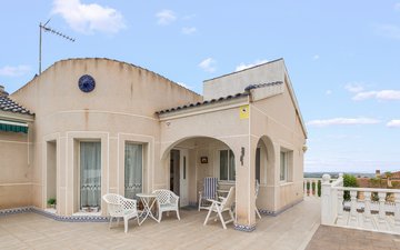 Property slide 18