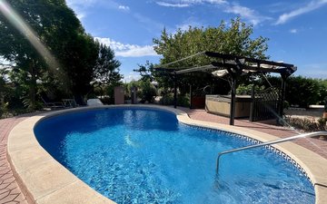 Property slide 17
