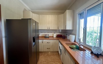 Property slide 30