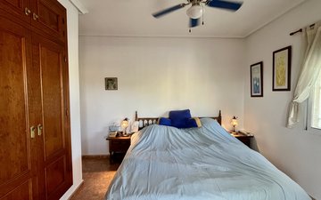 Property slide 44
