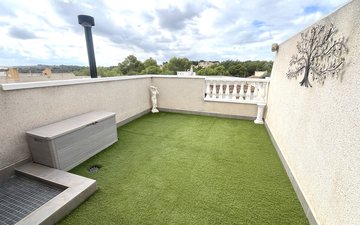Property slide 18
