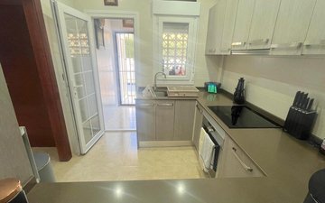 Property slide 25