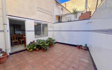 Property slide 16