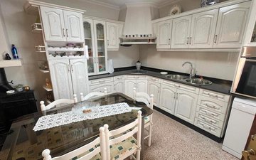 Property slide 19