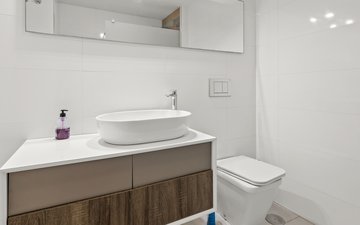 Property slide 25
