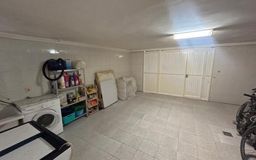 Property slide 28