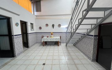 Property slide 21