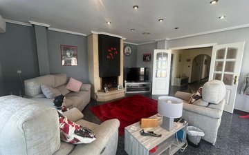 Property slide 10