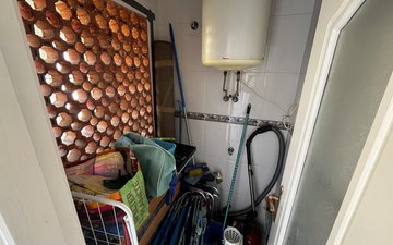 Property slide 24