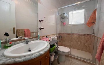 Property slide 24