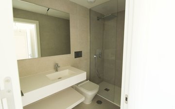 Property slide 10