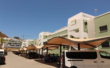 Property slide 36