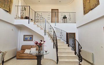 Property slide 22