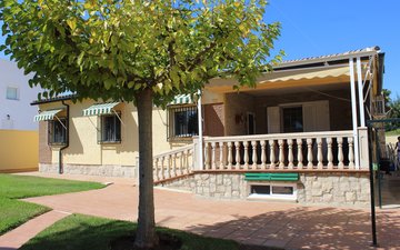 Property slide 34
