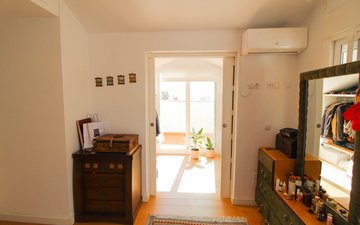 Property slide 40