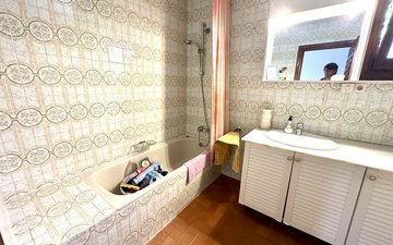 Property slide 15