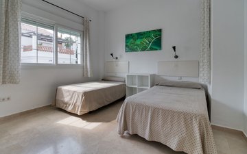Property slide 28