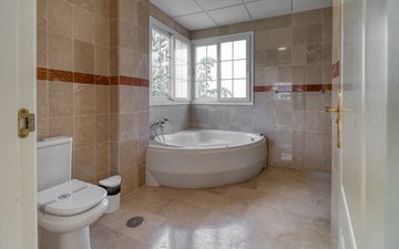 Property slide 30