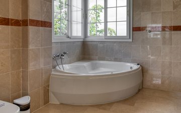 Property slide 31