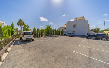 Слайд недвижимости 23