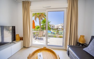 Слайд недвижимости 8