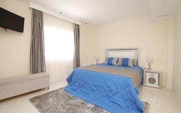 Property slide 24