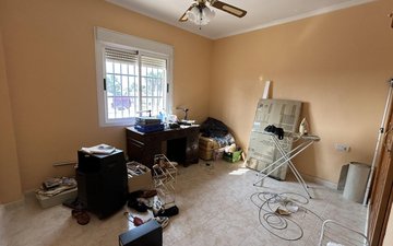 Property slide 31