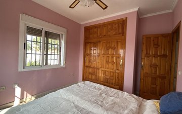 Property slide 44