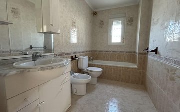 Property slide 39