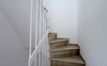 Property slide 21