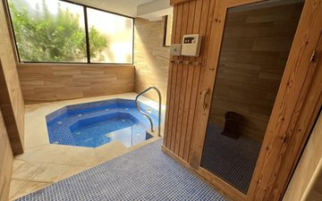 Property slide 40