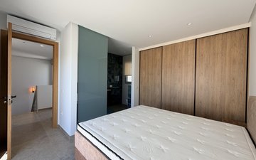 Property slide 44