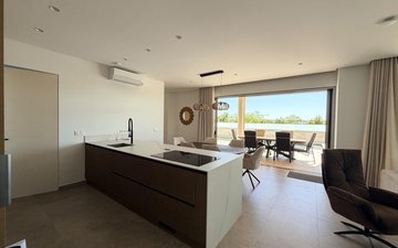 Property slide 25