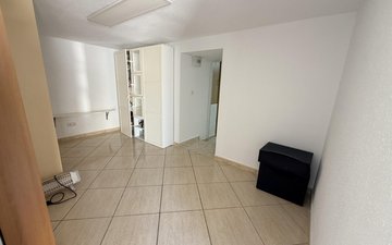 Property slide 25