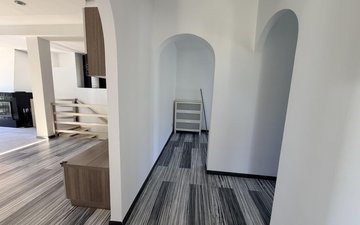 Property slide 21