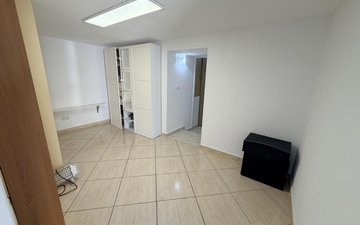 Property slide 4