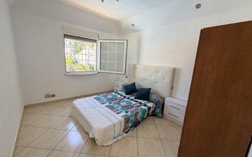 Property slide 40
