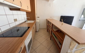 Property slide 30