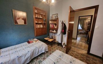 Property slide 28