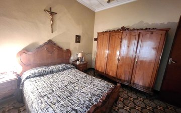 Property slide 30
