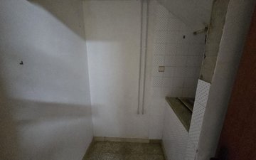 Property slide 22