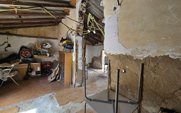 Property slide 35