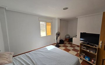 Property slide 20