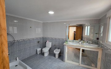 Property slide 28