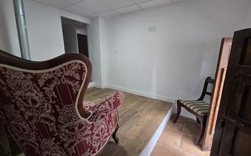 Property slide 27