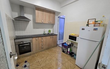 Property slide 7