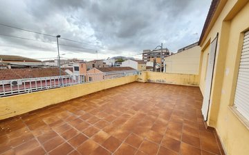 Property slide 25